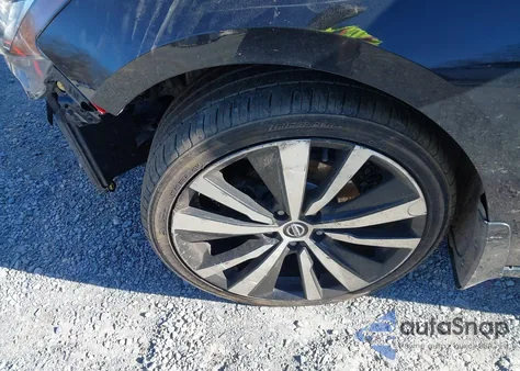 2019 Nissan Altima 2.5 Sr z USA, uszkodzony, nr VIN 1N4BL4CV0KC180277